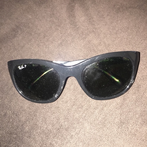 Ray bans - Picture 1 of 4